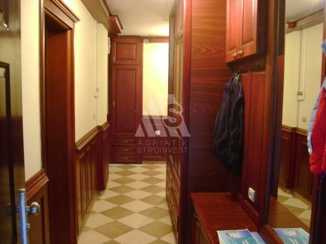 Квартира в Столиве, Черногория, 150 м2 - фото 1