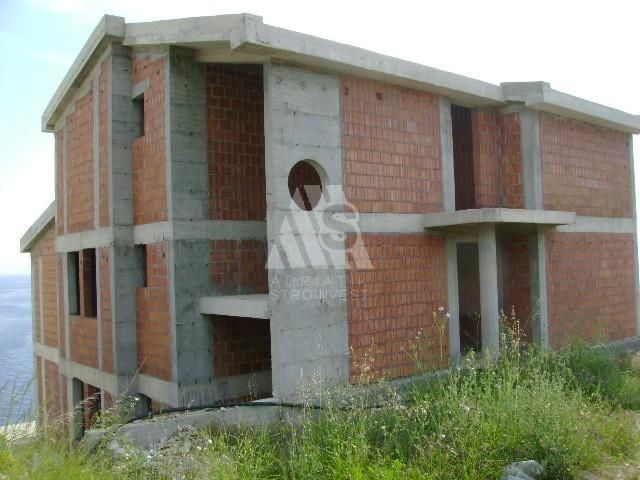Дом в Добра Воде, Черногория, 540 м2 - фото 1