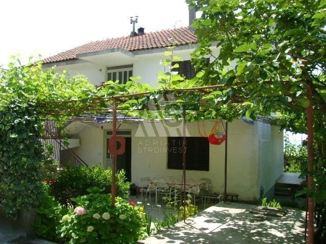 Дом в Баре, Черногория, 232 м2 - фото 1
