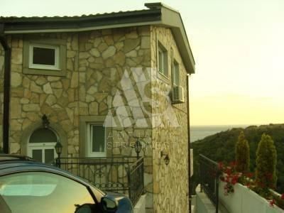 Дом в Будве, Черногория, 500 м2 - фото 1