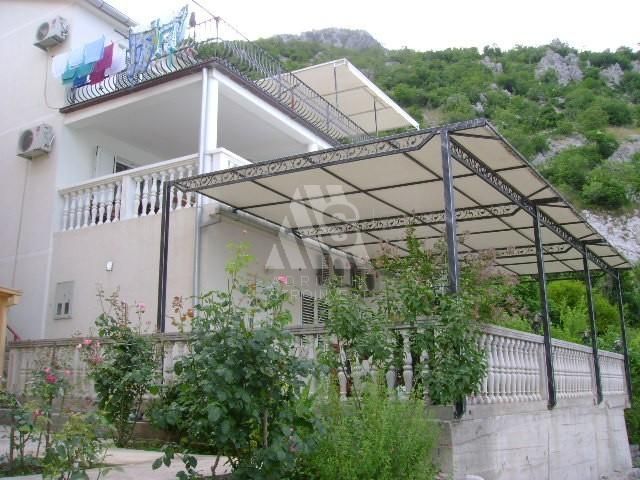 Дом в Морини, Черногория, 250 м2 - фото 1