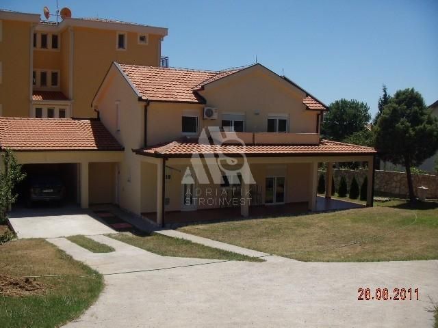 Дом в Сутоморе, Черногория, 160 м2 - фото 1