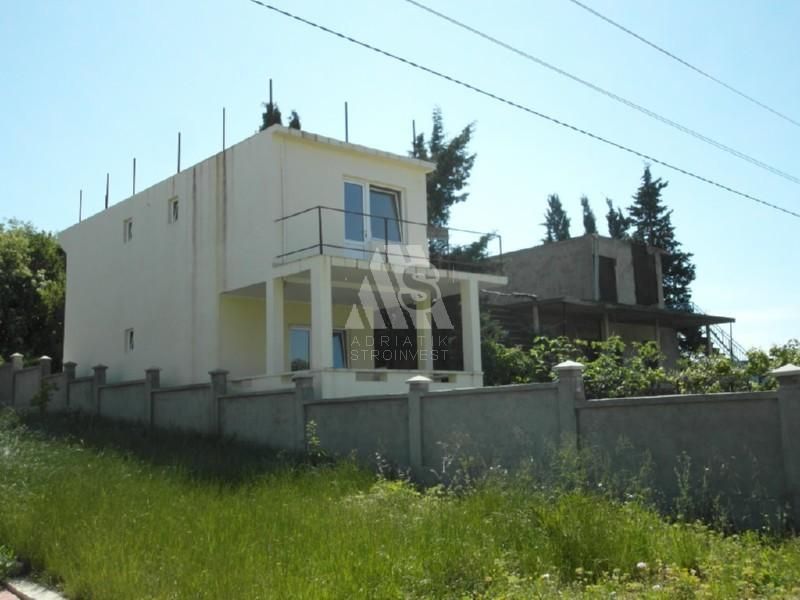 Дом в Добра Воде, Черногория, 130 м2 - фото 1