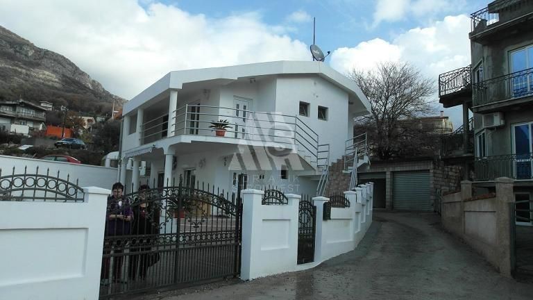 Дом в Баре, Черногория, 120 м2 - фото 1