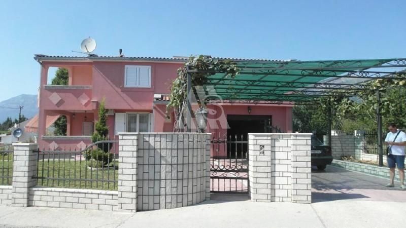 Дом в Баре, Черногория, 320 м2 - фото 1