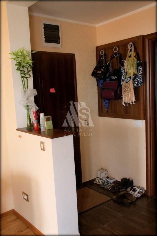 Квартира в Будве, Черногория, 90 м2 - фото 1