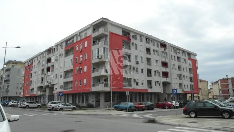 Офис в Подгорице, Черногория, 100 м2 - фото 1