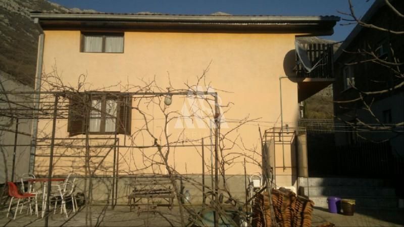 Дом в Сутоморе, Черногория, 111 м2 - фото 1