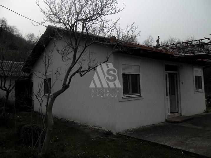 Дом в Баре, Черногория, 70 м2 - фото 1