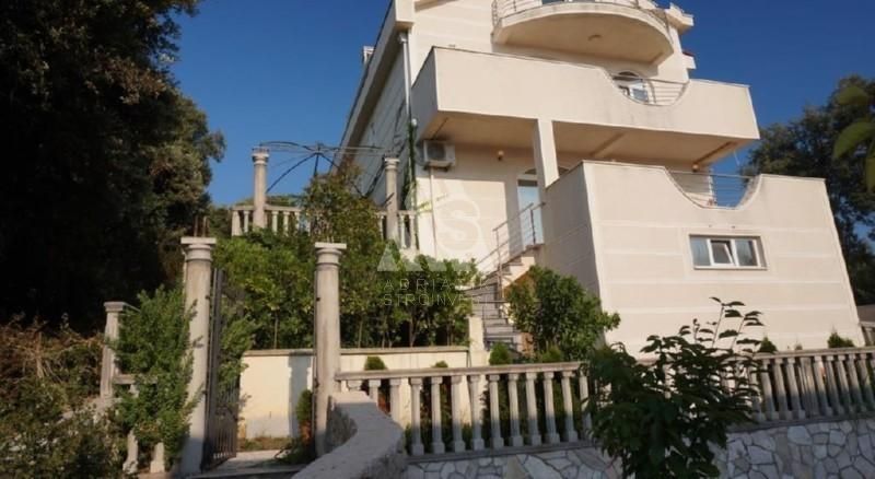 Коттедж в Утехе, Черногория, 270 м² - фото 2