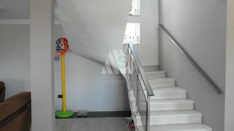 Вилла в Сутоморе, Черногория, 230 м² - фото 5