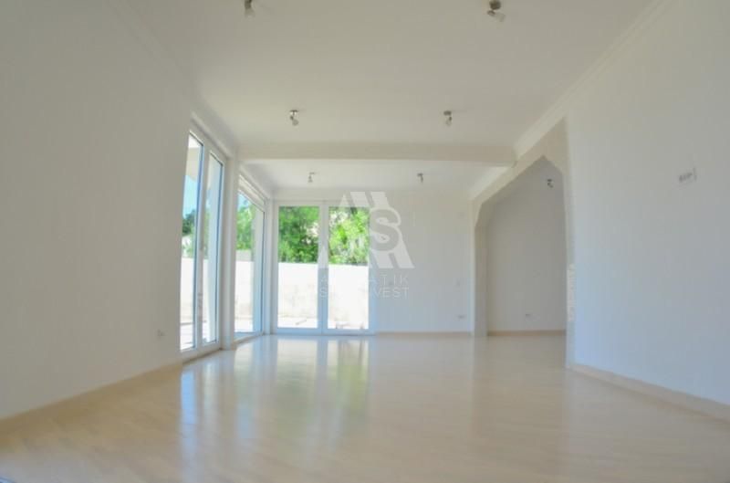 Дом в Баре, Черногория, 210 м² - фото 7