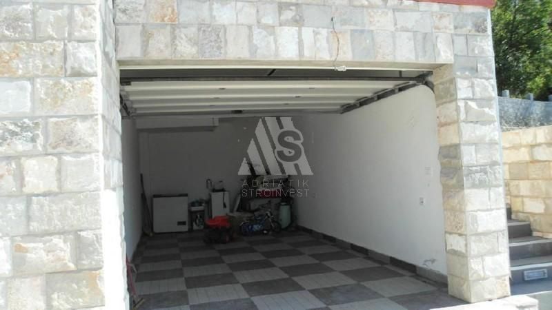 Вилла в Сутоморе, Черногория, 230 м² - фото 13