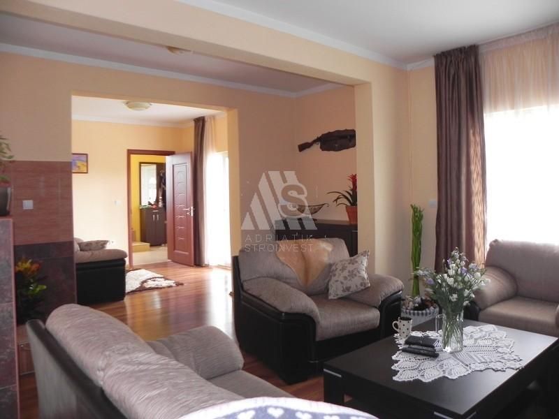 Коттедж в Баре, Черногория, 190 м² - фото 14