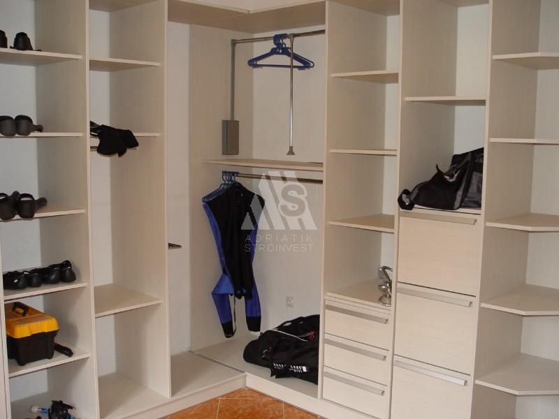 Дом в Круче, Черногория, 200 м² - фото 14