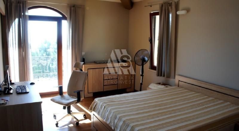 Коттедж в Баре, Черногория, 326 м² - фото 13