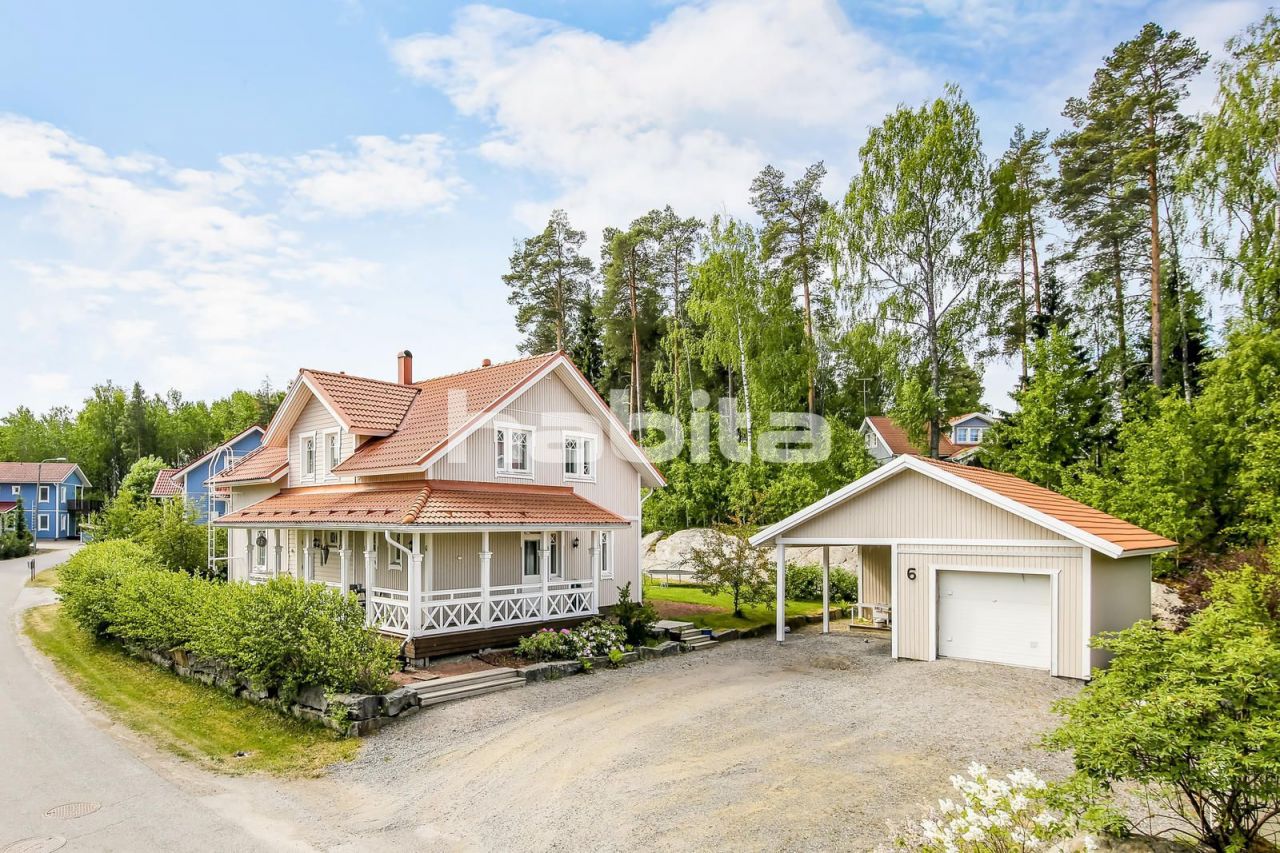 Дом в Вааса, Финляндия, 181.5 м2 - фото 1