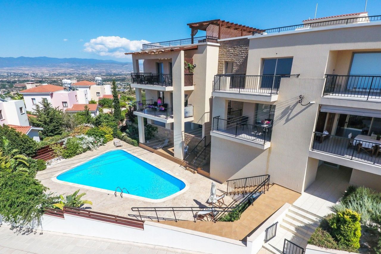 Апартаменты в Полисе, Кипр, 90 м2 - фото 1