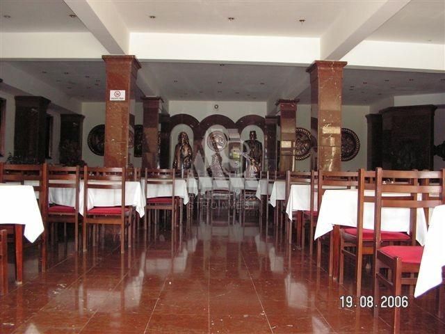 Отель, гостиница в Сутоморе, Черногория, 2 000 м² - фото 4