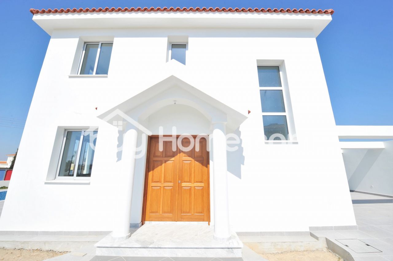 Дом в Ларнаке, Кипр, 185 м2 - фото 1