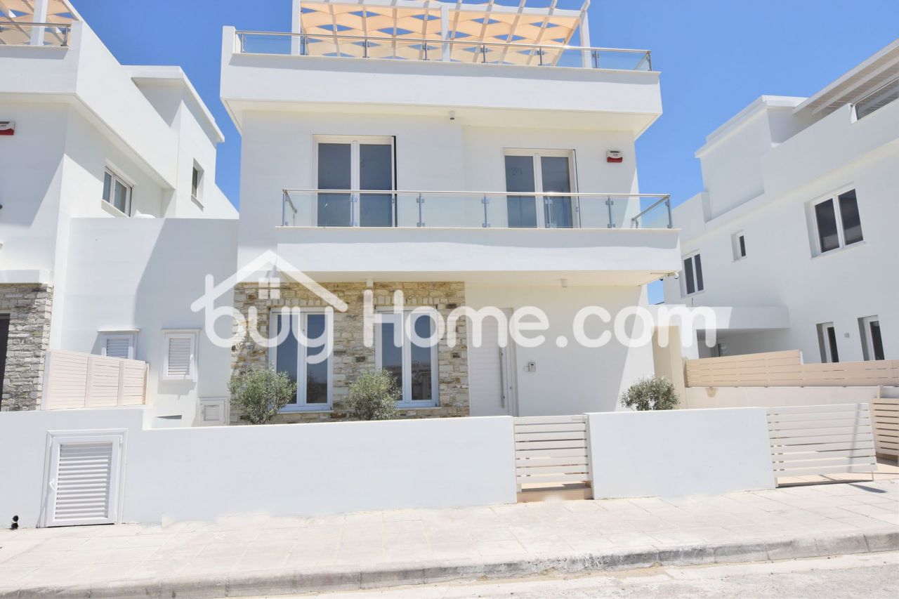 Дом в Ларнаке, Кипр, 170 м2 - фото 1