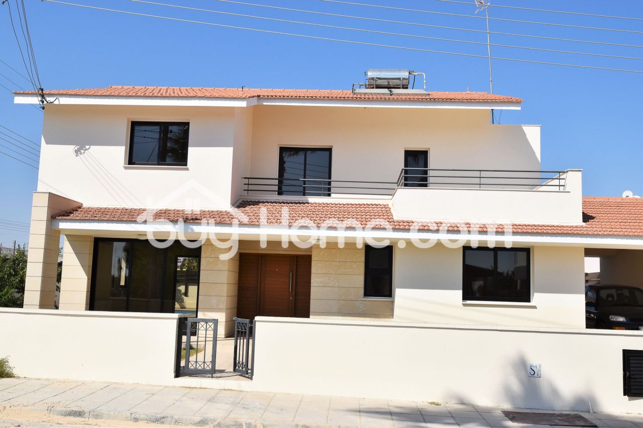 Дом в Ларнаке, Кипр, 205 м2 - фото 1
