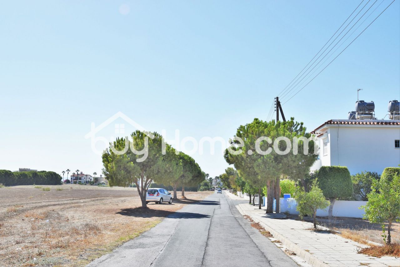 Земля в Ларнаке, Кипр - фото 1