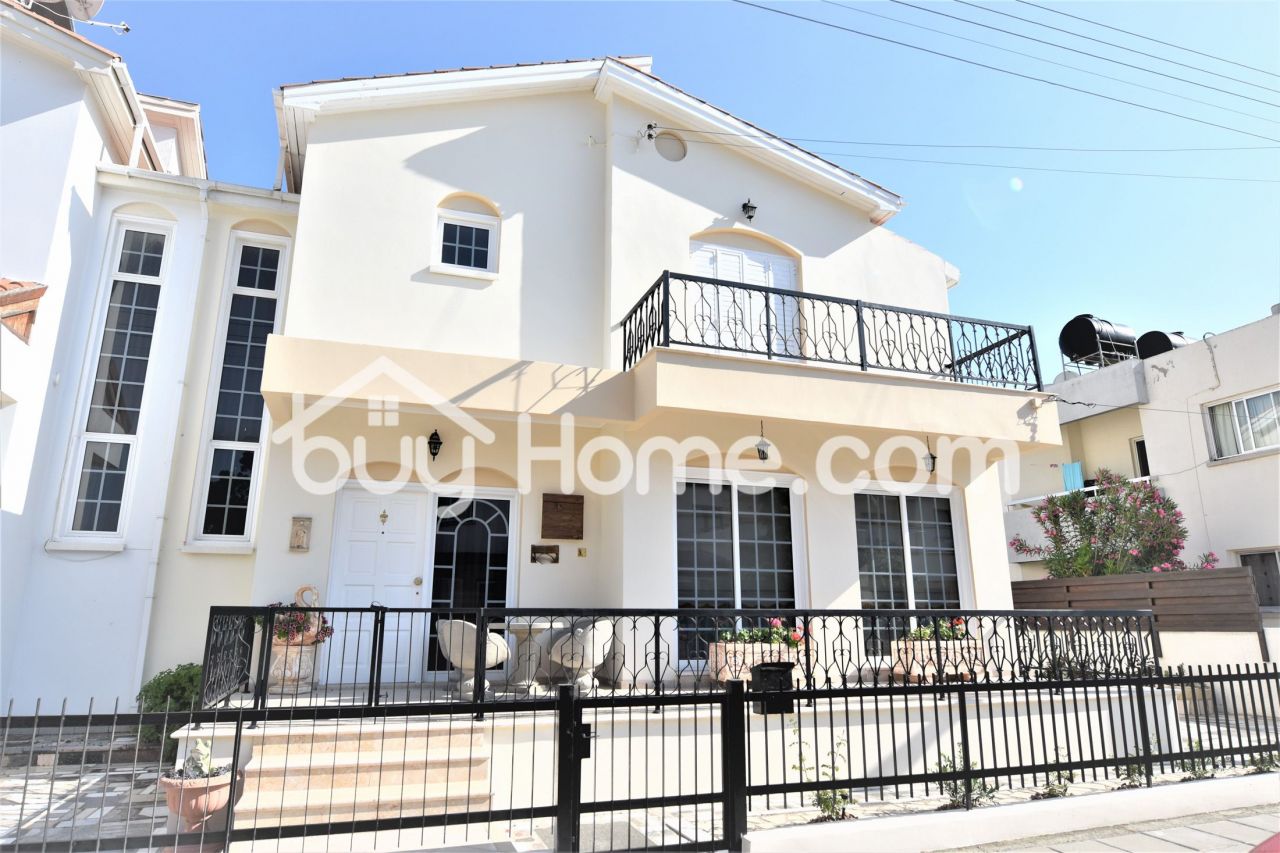 Дом в Ларнаке, Кипр, 210 м2 - фото 1