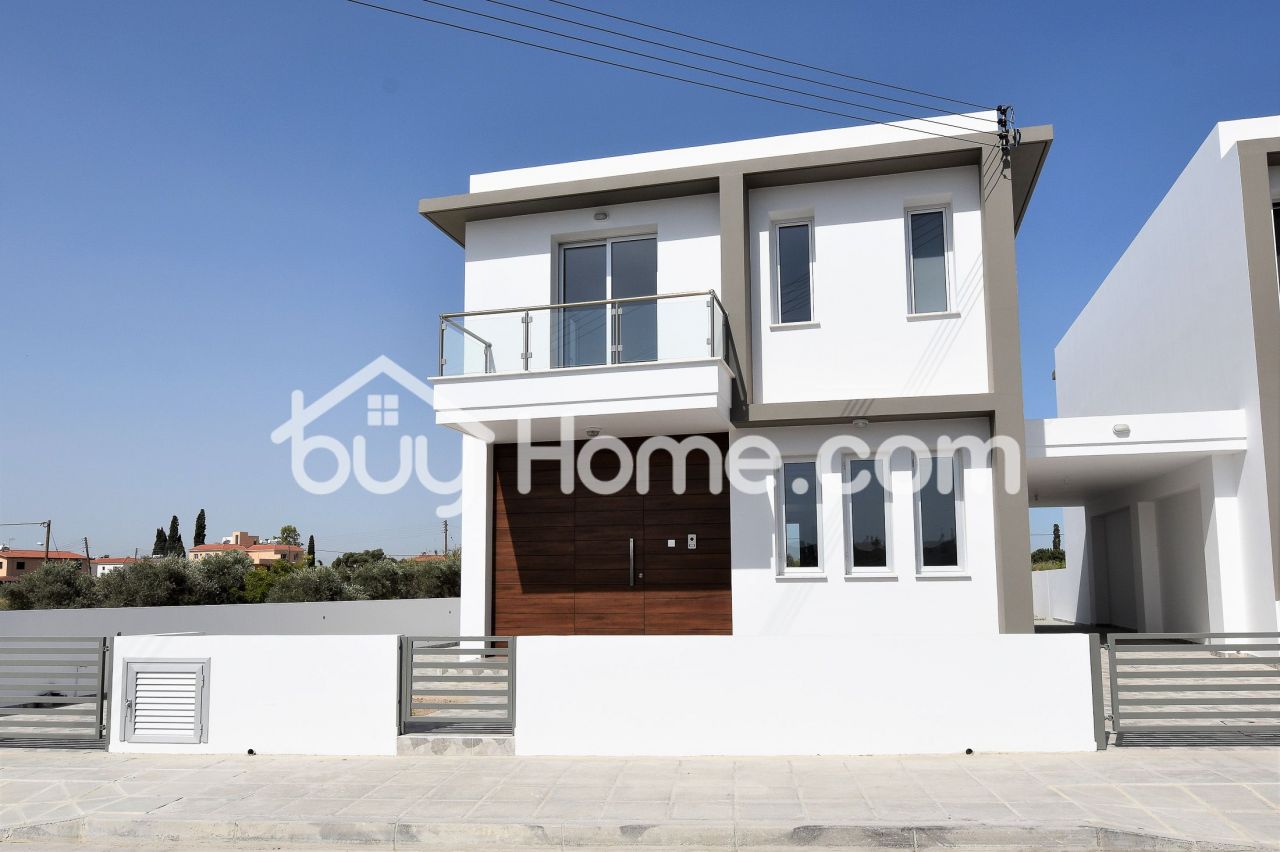 Дом в Ларнаке, Кипр, 181 м2 - фото 1