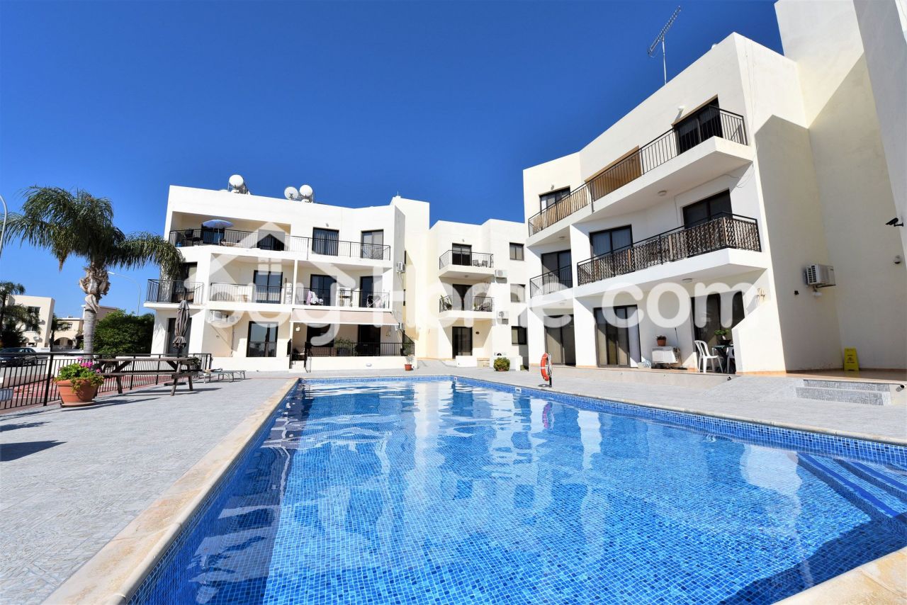 Апартаменты в Ларнаке, Кипр, 74 м2 - фото 1