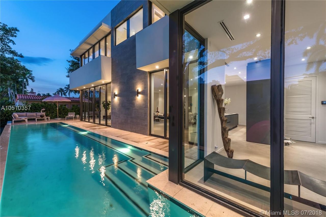 Вилла в Майами, США, 350 м² - фото 12