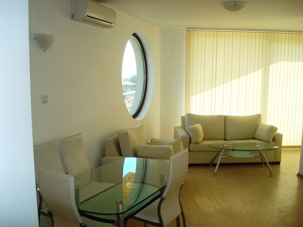 Квартира в Обзоре, Болгария, 240 м² - фото 2