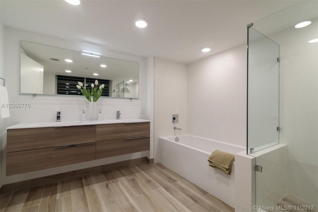 Квартира в Майами, США, 310 м² - фото 8