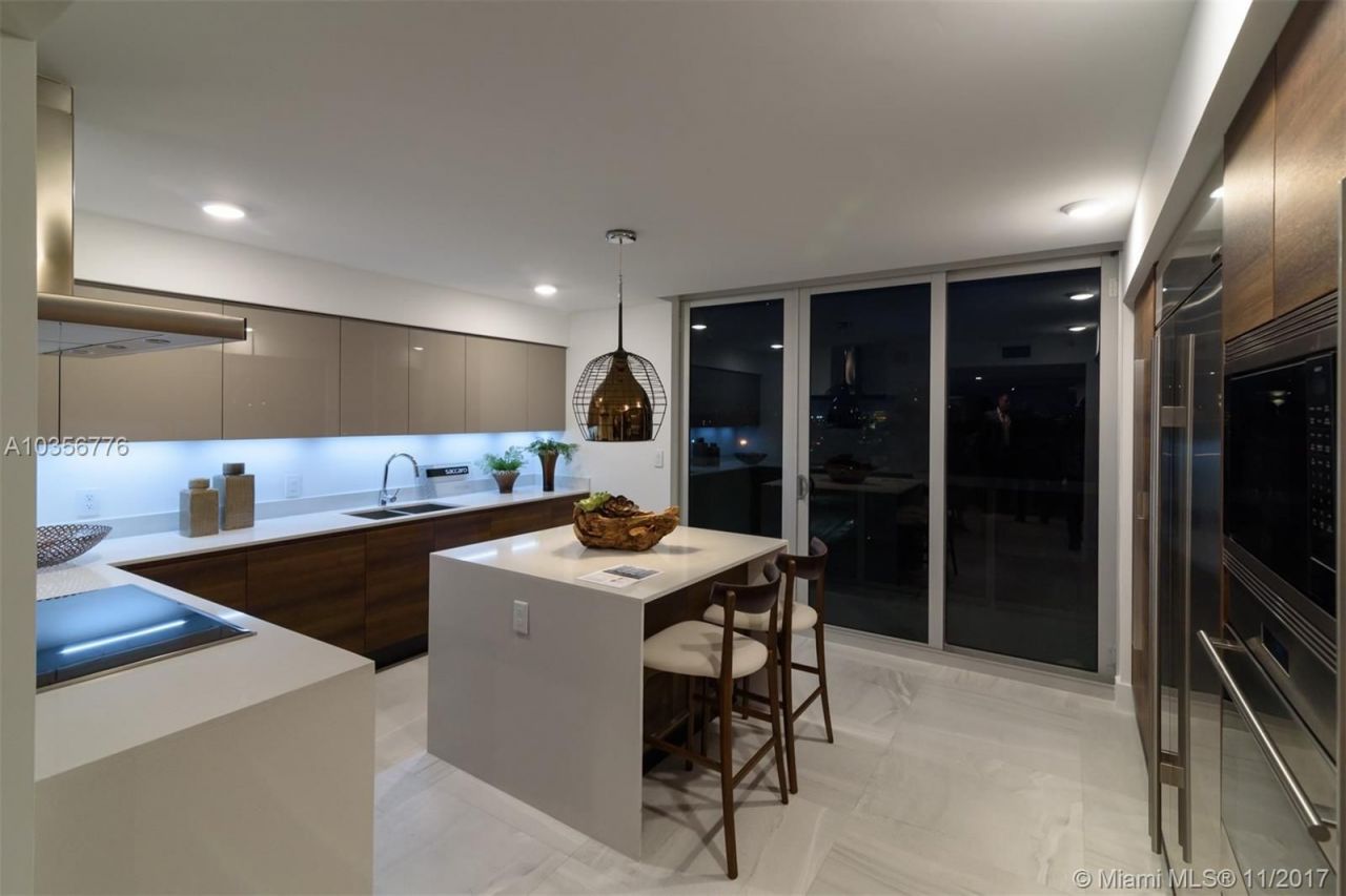 Квартира в Майами, США, 310 м² - фото 4