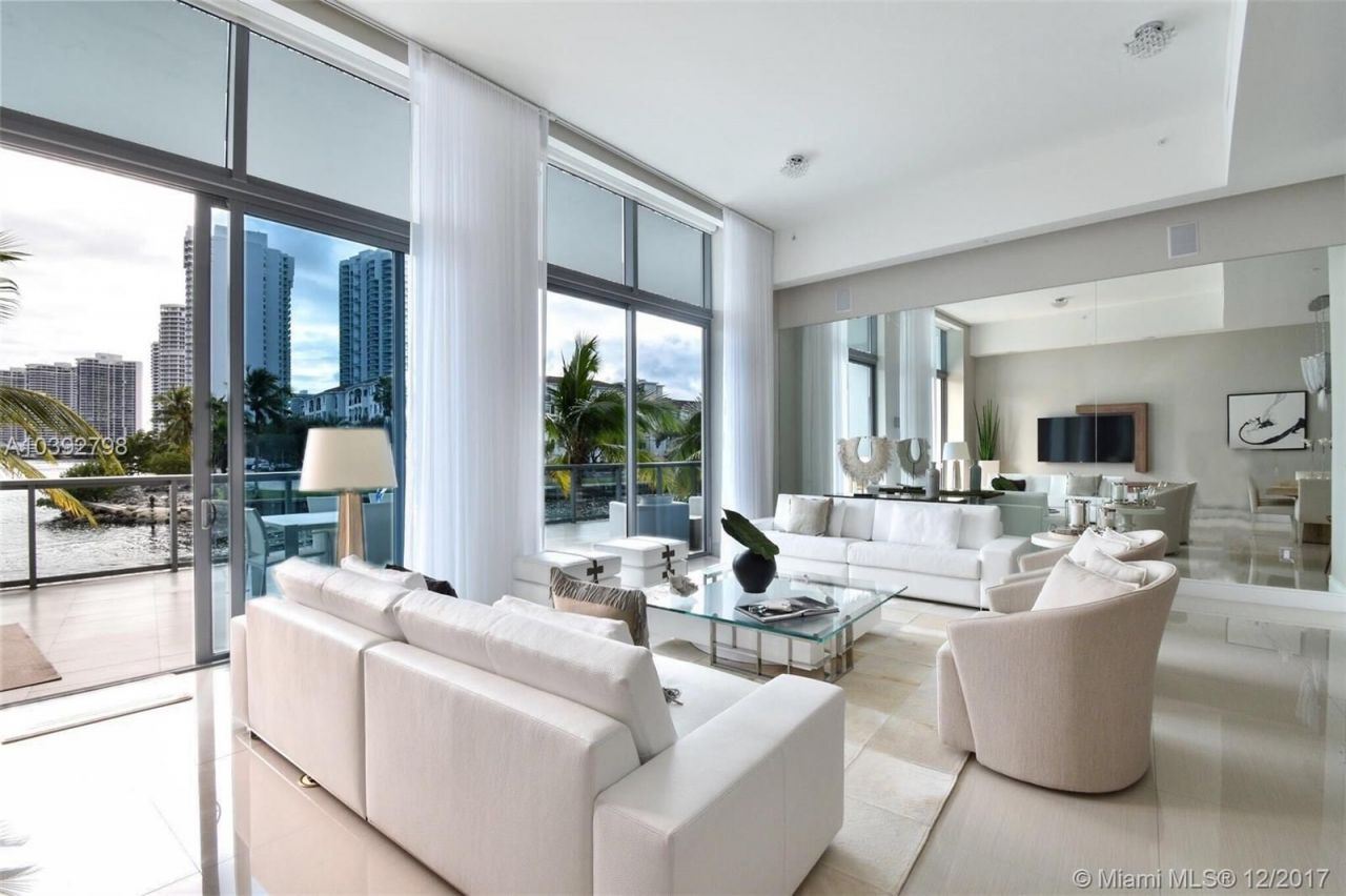 Таунхаус в Майами, США, 180 м² - фото 12