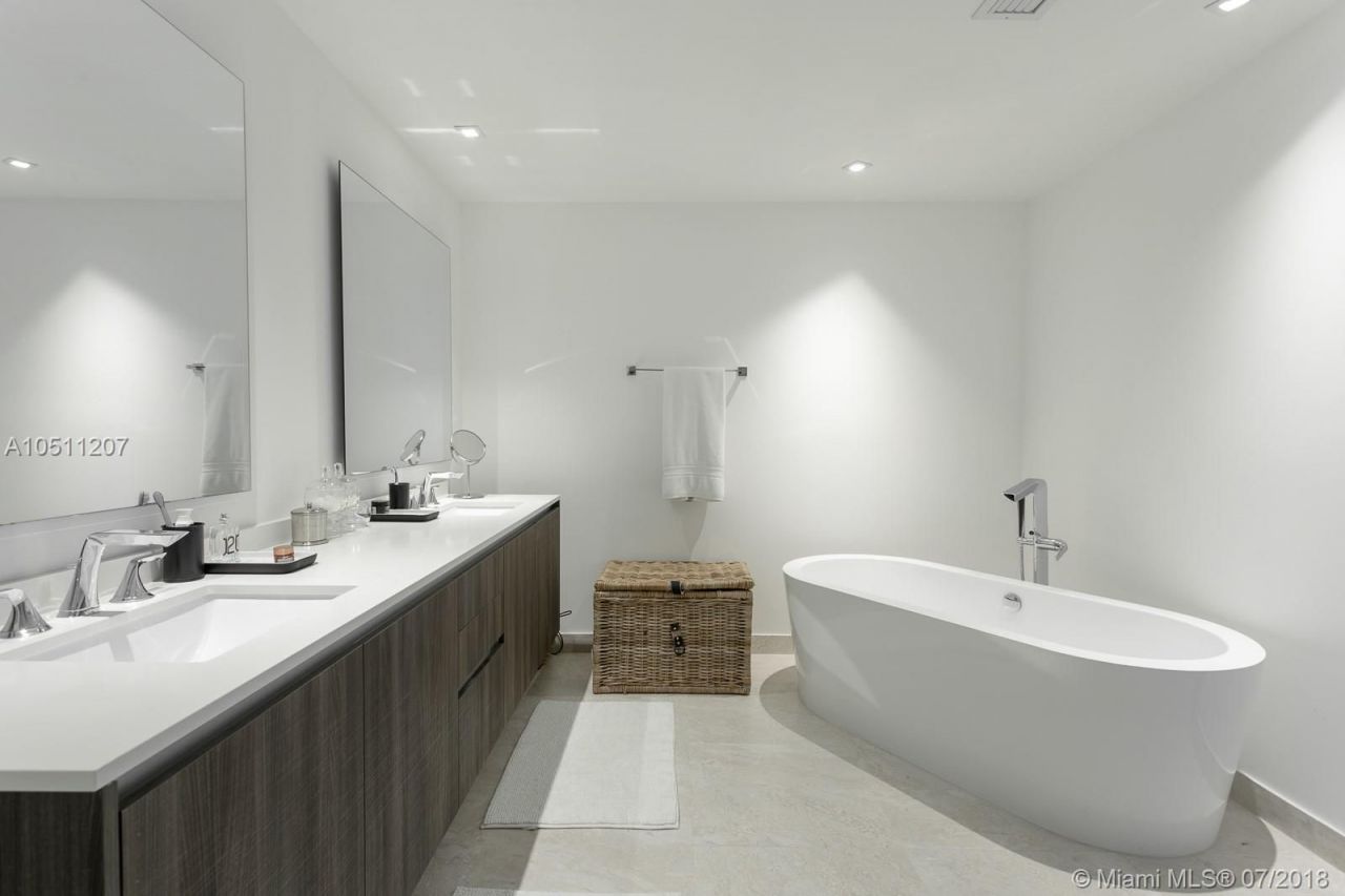 Апартаменты в Майами, США, 200 м² - фото 8