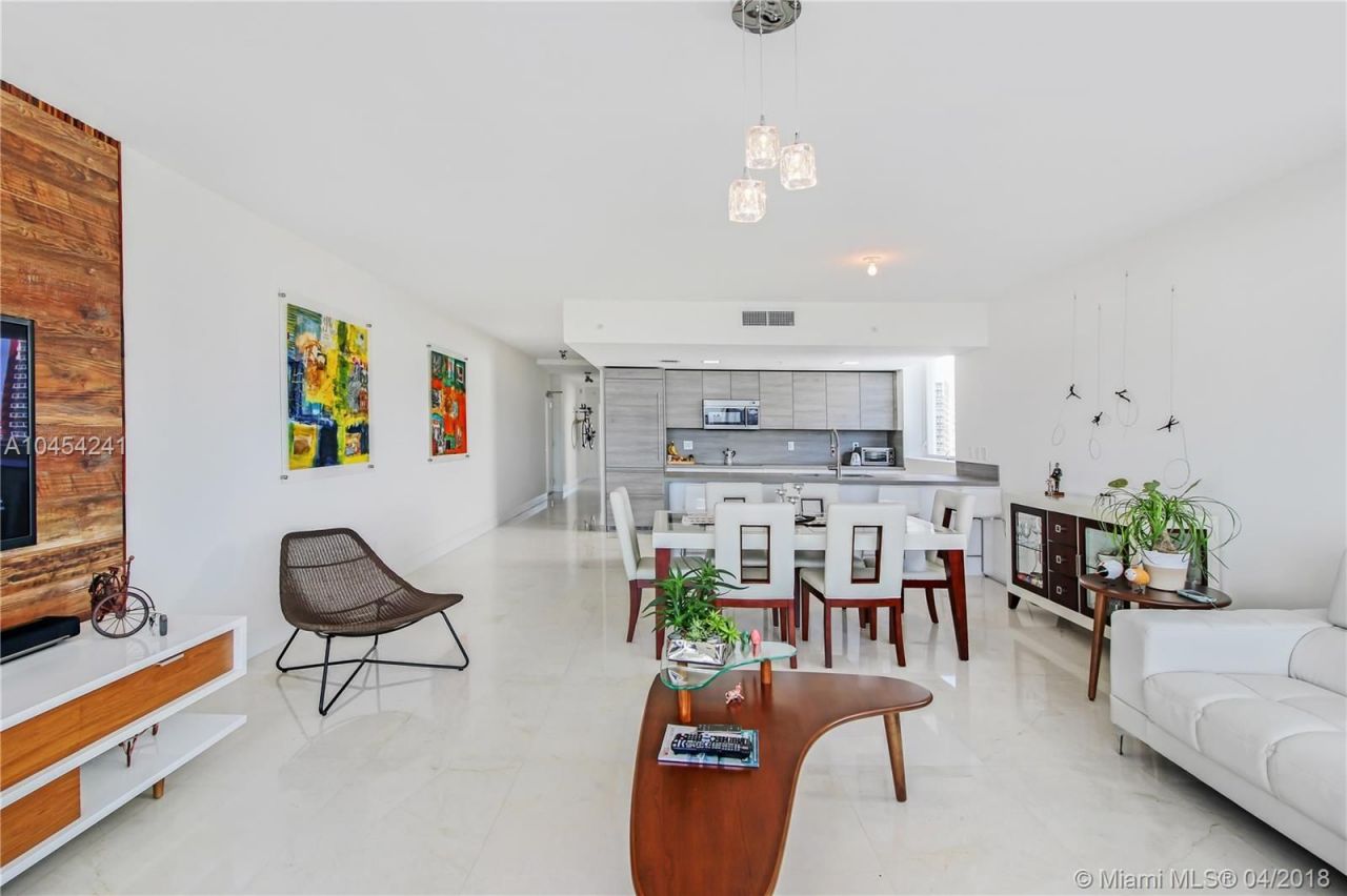 Апартаменты в Майами, США, 170 м² - фото 9