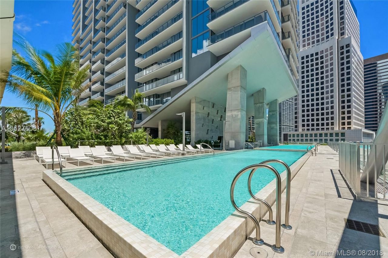 Апартаменты в Майами, США, 170 м2 - фото 1
