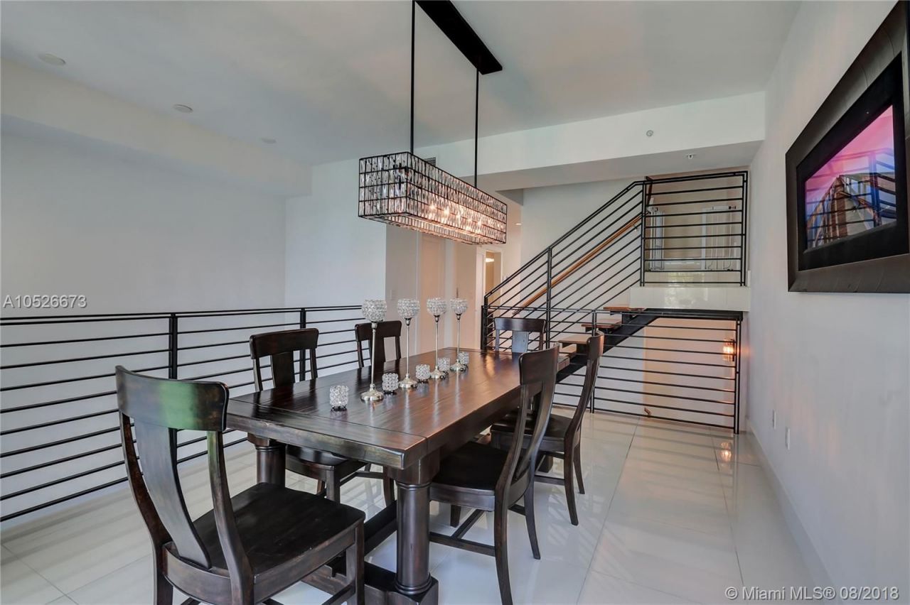 Таунхаус в Майами, США, 240 м² - фото 9