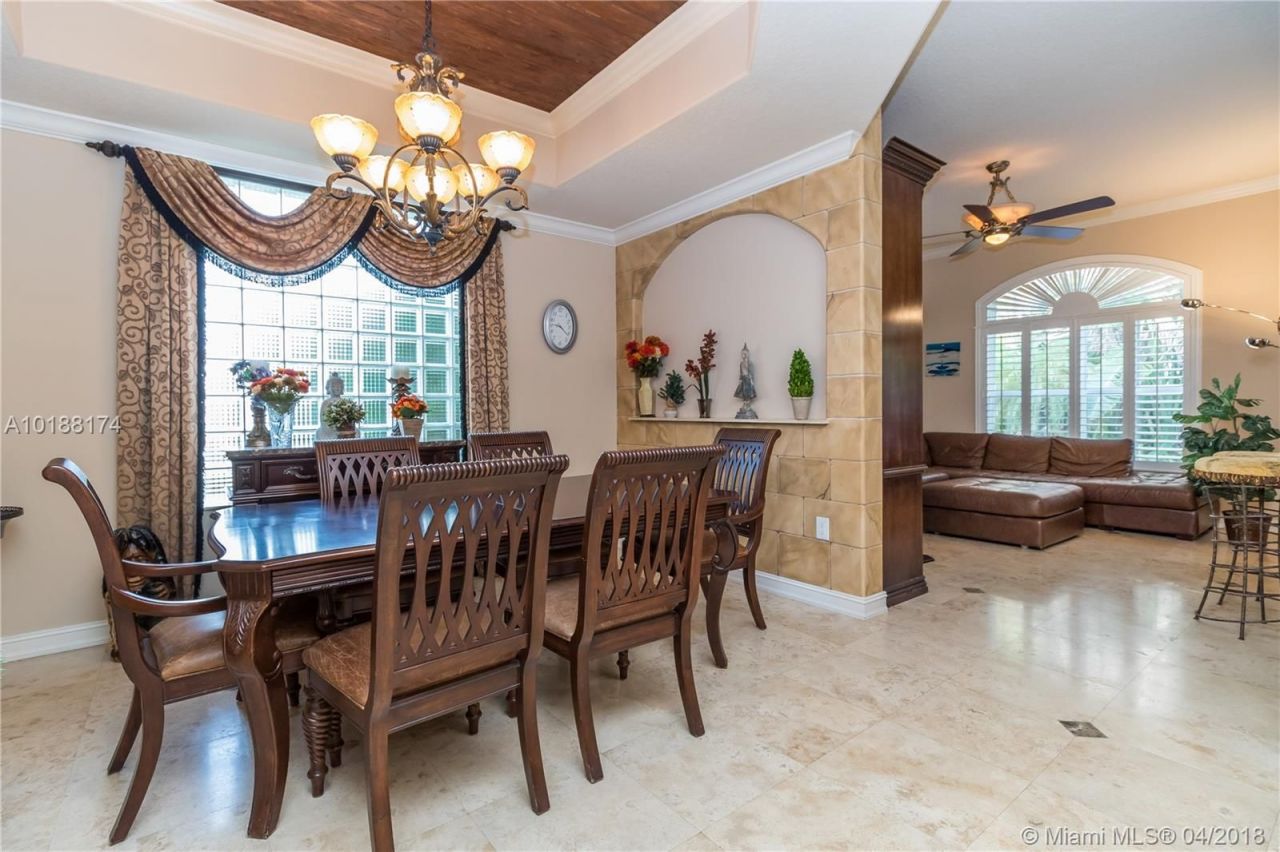 Дом в Майами, США, 250 м² - фото 11