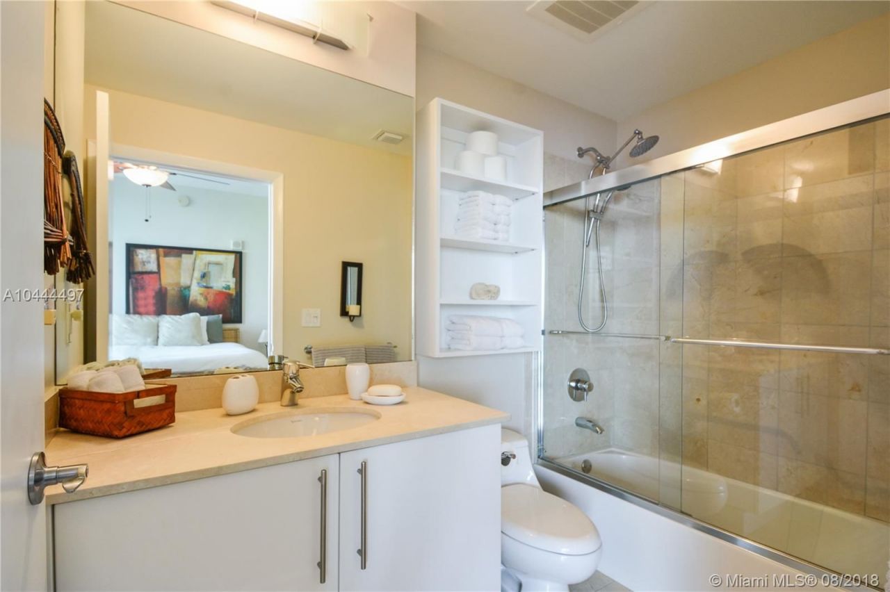 Квартира в Майами, США, 210 м² - фото 5