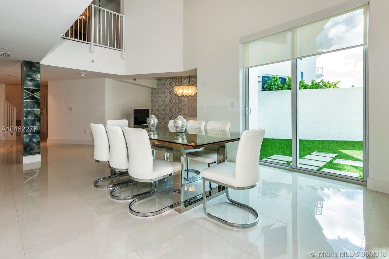 Квартира в Майами, США, 310 м² - фото 2