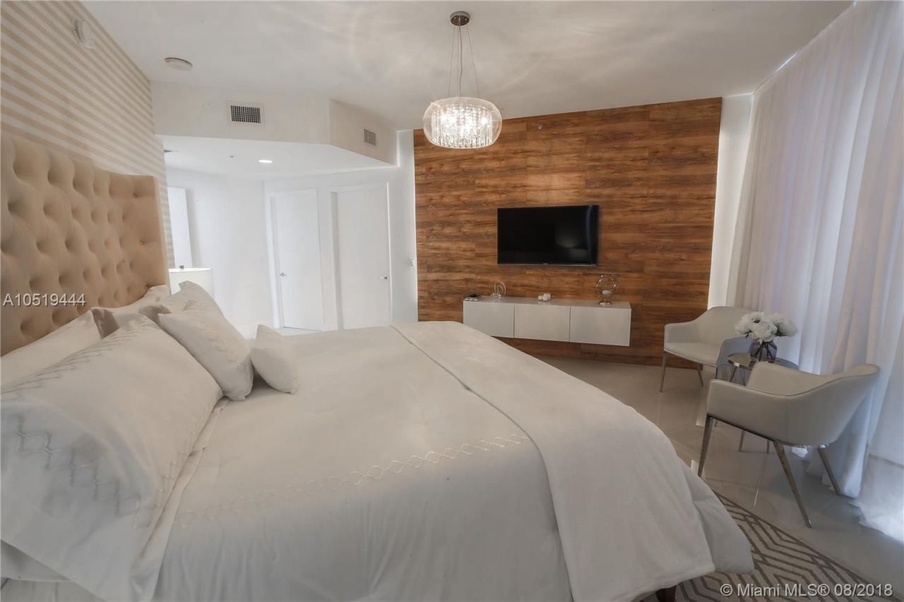 Квартира в Майами, США, 160 м² - фото 8