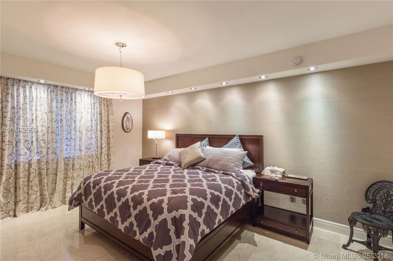 Квартира в Майами, США, 160 м² - фото 8