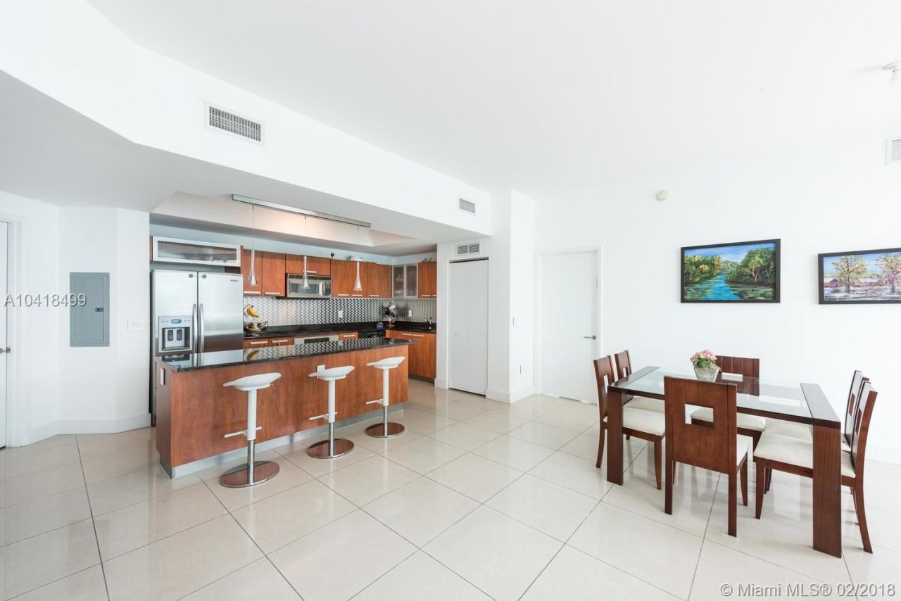 Квартира в Майами, США, 135 м² - фото 3