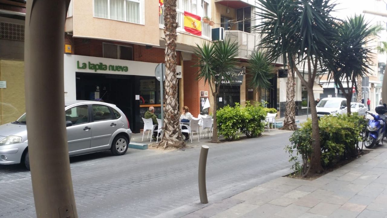 Кафе, ресторан в Торревьехе, Испания, 120 м2 - фото 1
