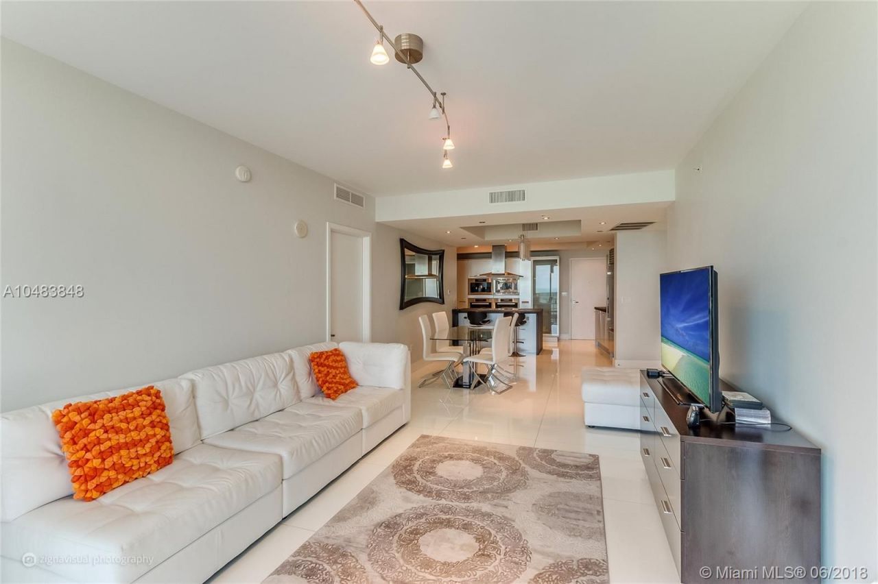 Апартаменты в Майами, США, 140 м² - фото 4