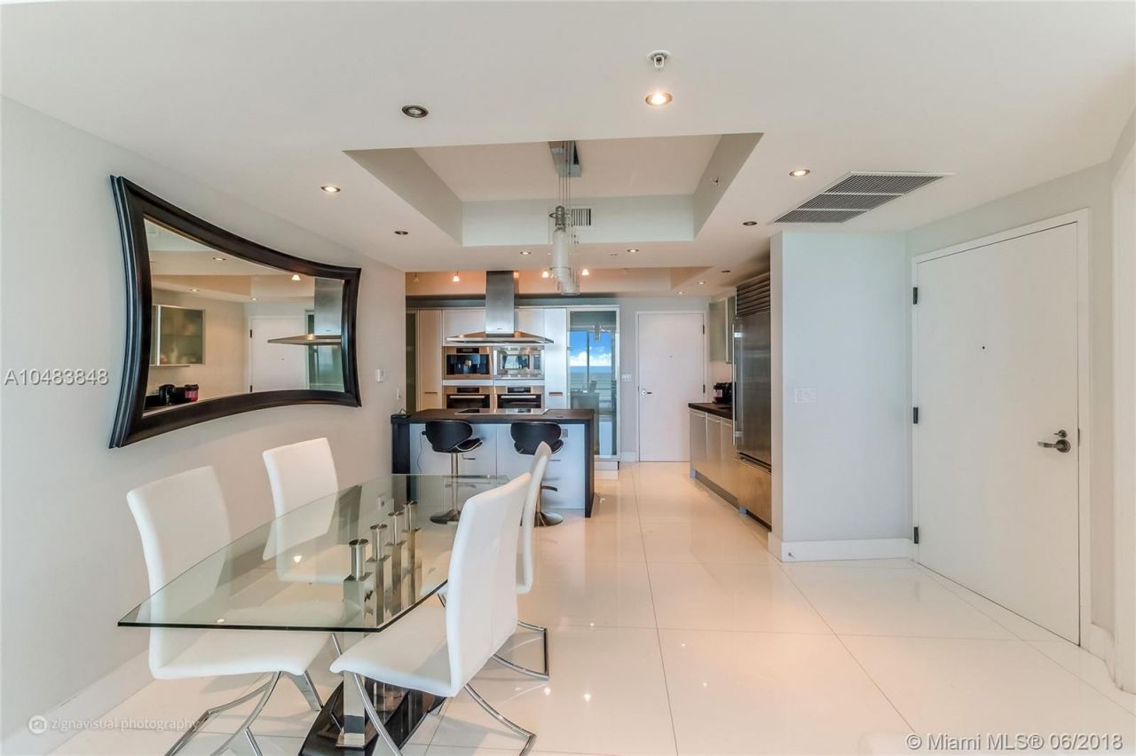 Апартаменты в Майами, США, 140 м² - фото 11