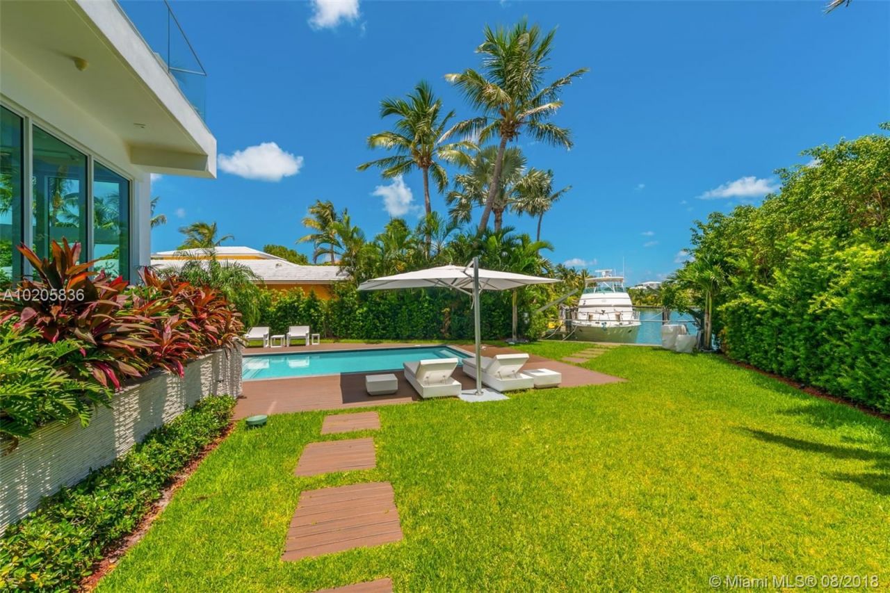 Вилла в Майами, США, 640 м² - фото 12