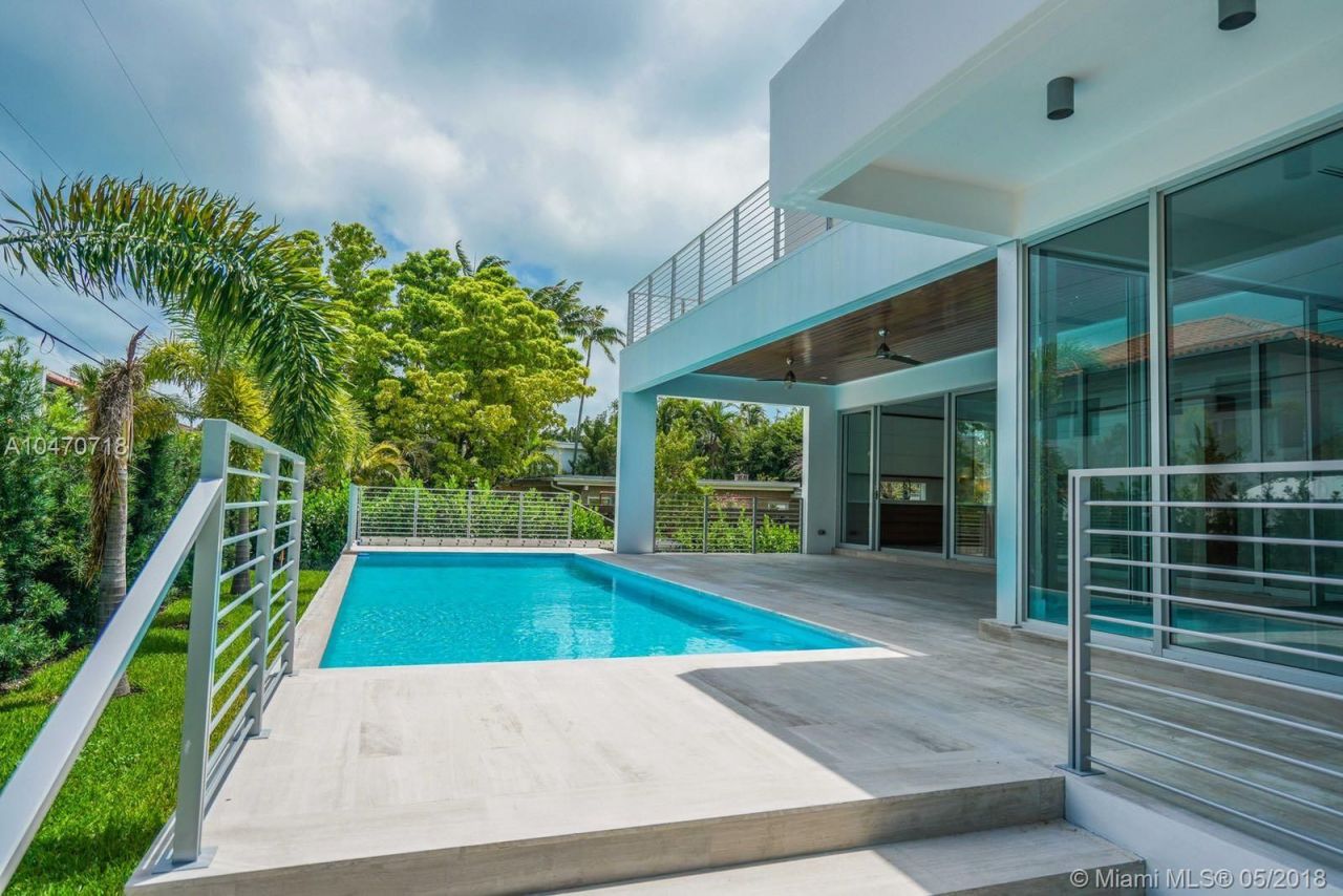 Вилла в Майами, США, 370 м² - фото 7